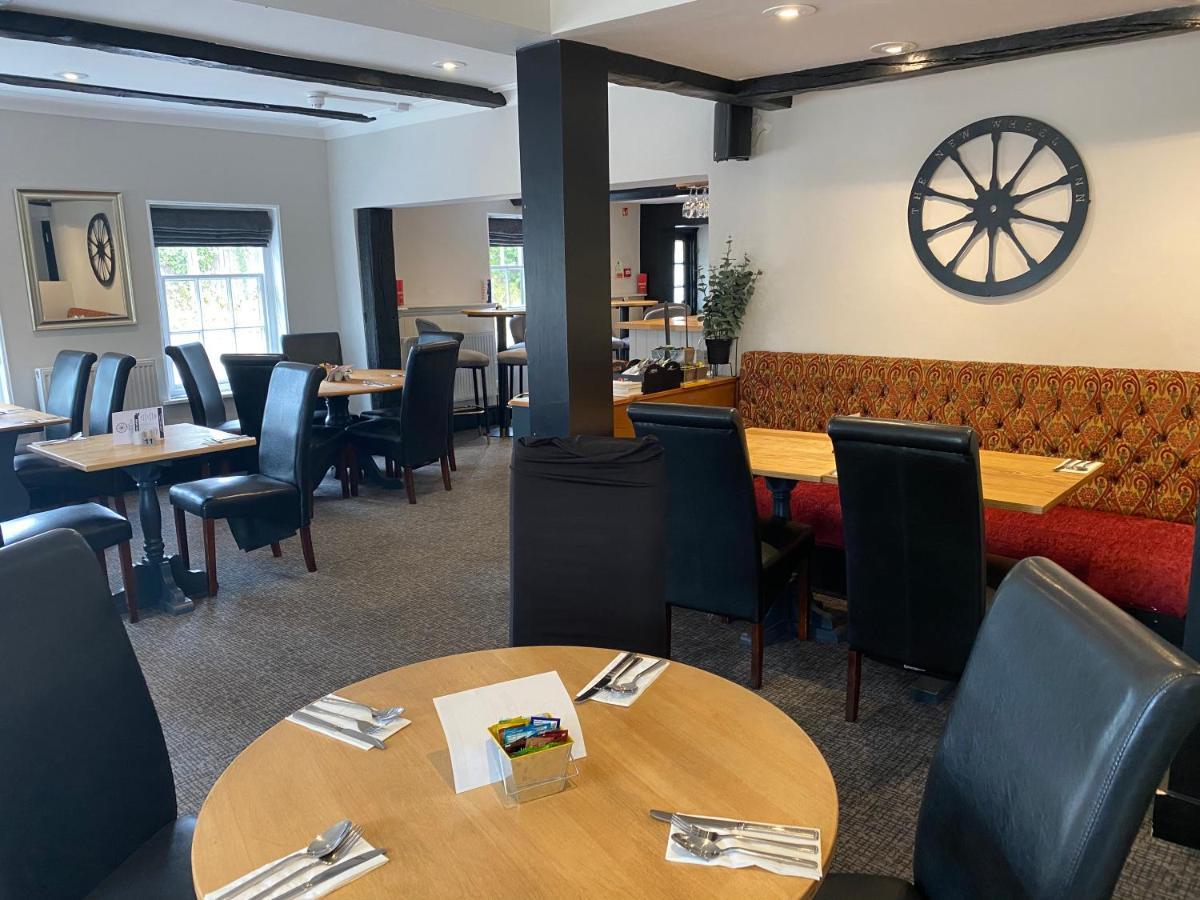 The New Wheel Inn Lymington Εξωτερικό φωτογραφία